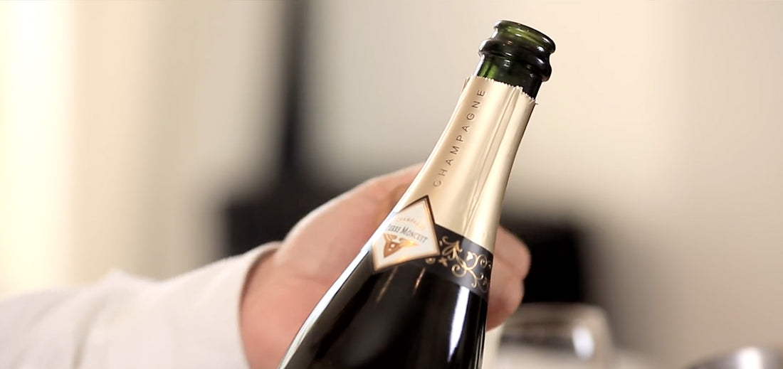 Astuce n°13 / Comment déboucher une bouteille de champagne ?