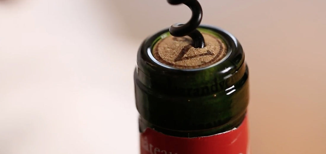 Astuce n° 7 / Comment déboucher une bouteille de vin ?